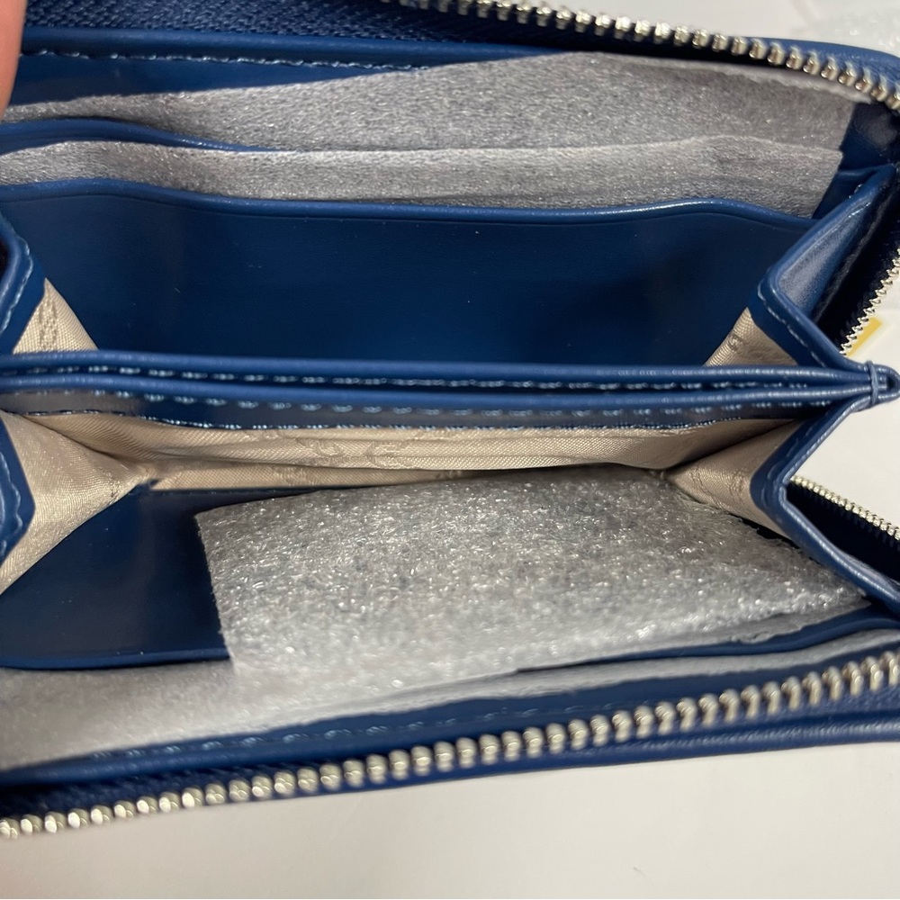 ✈️JET SET GEO ZIP WALLET - Picture 9 of 9